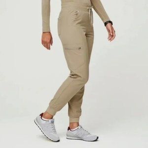 Figs Fionlite highwaisted jogger scrubs size small tall